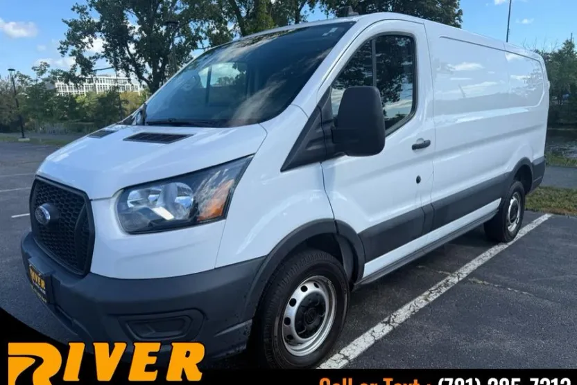 2021 Ford Transit Cargo Van photo 1