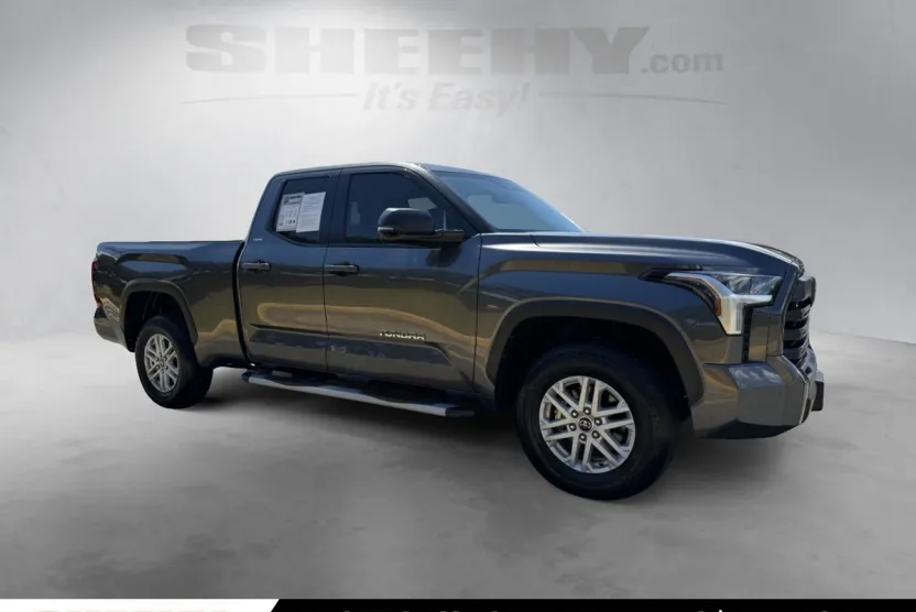 2024 Toyota Tundra SR5 photo 1