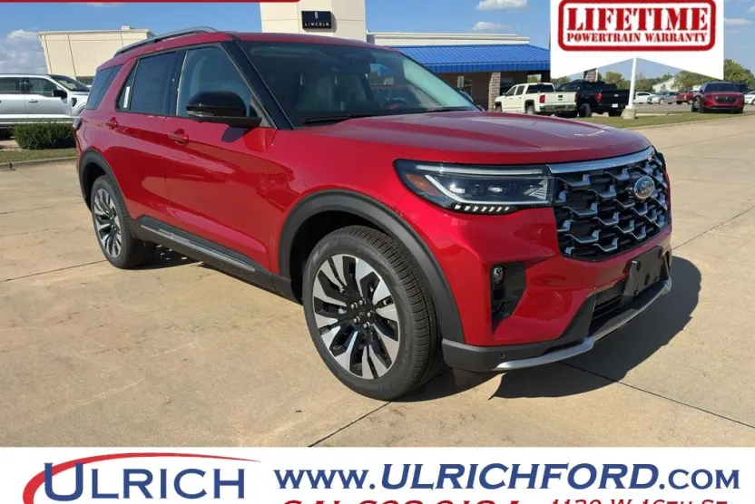 2025 Ford Explorer Platinum photo 1