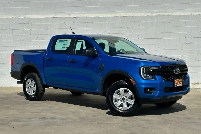 2025 Ford Ranger XL photo 1