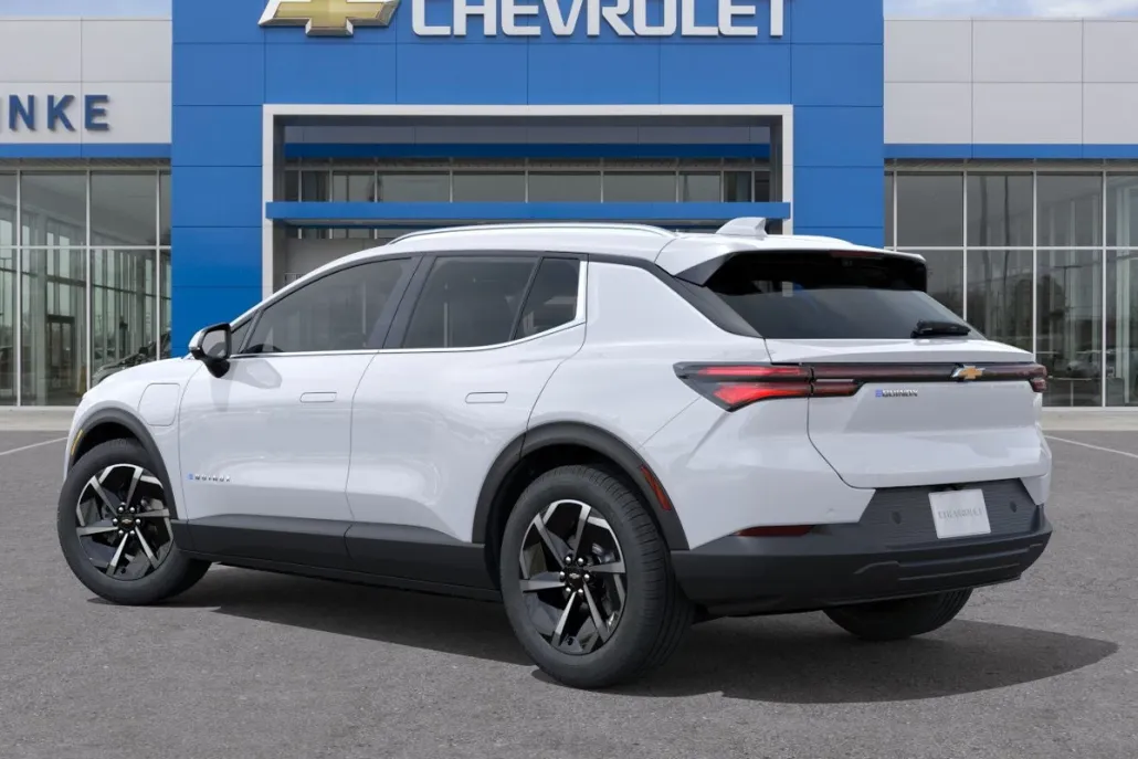 2026 Chevrolet Equinox EV 1LT photo 1