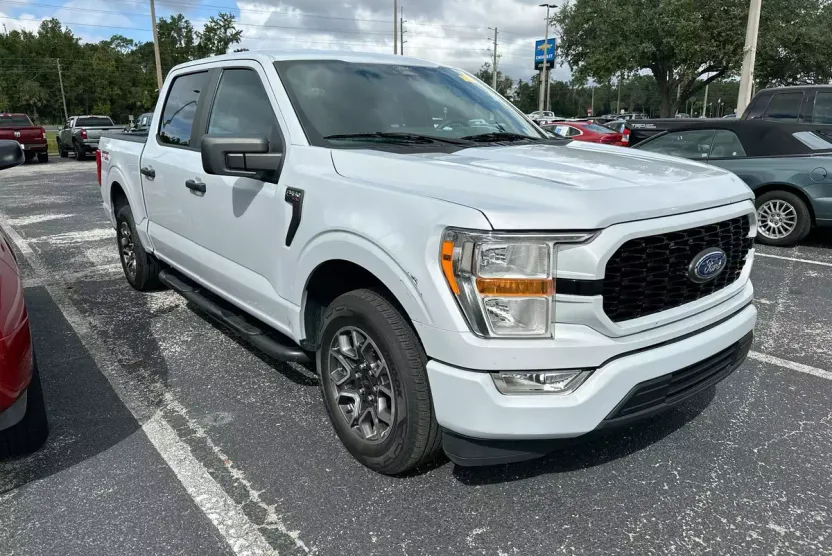 2021 Ford F-150 XL photo 1