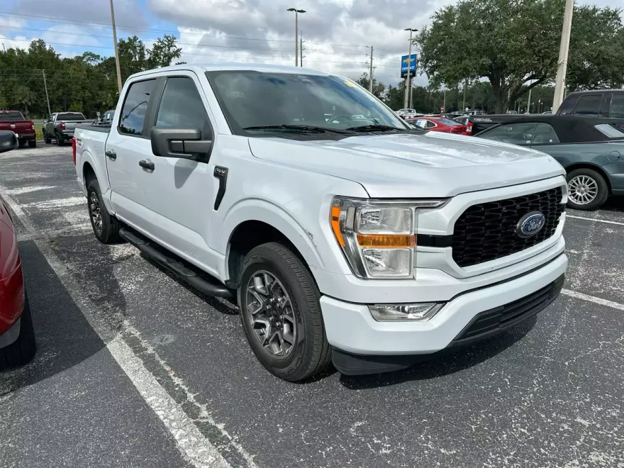 2021 Ford F-150 XL photo 1