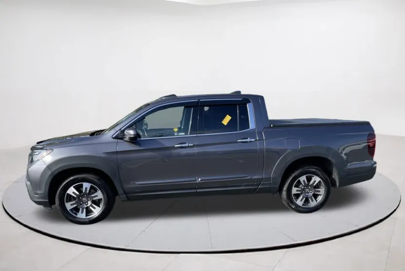 2019 Honda Ridgeline RTL-E photo 1