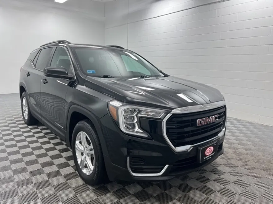 2022 Gmc Terrain SLE photo 1