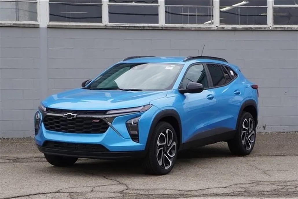 2025 Chevrolet Trax photo 1