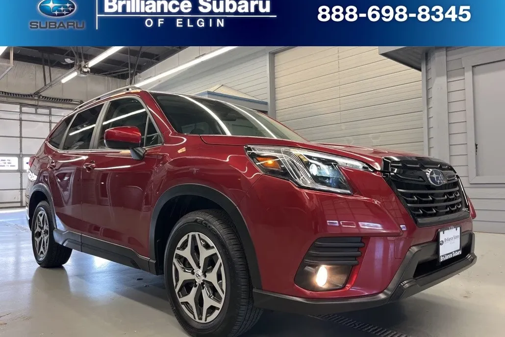 2022 Subaru Forester Premium photo 1