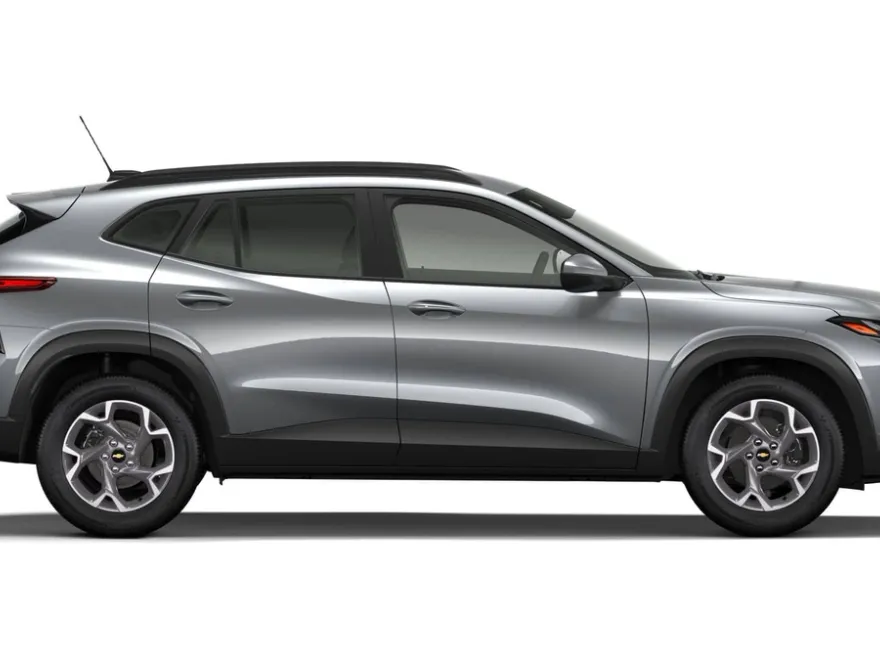 2026 Chevrolet Trax LT photo 1