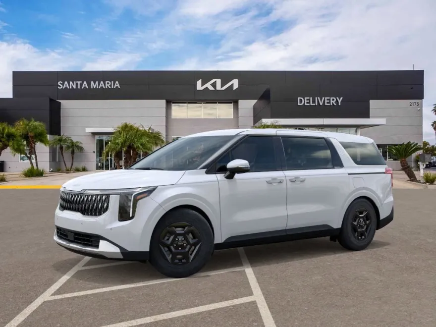 2026 Kia Carnival LX photo 1