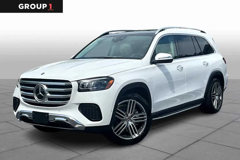 2025 Mercedes Benz GLS 450 4MATIC photo 1