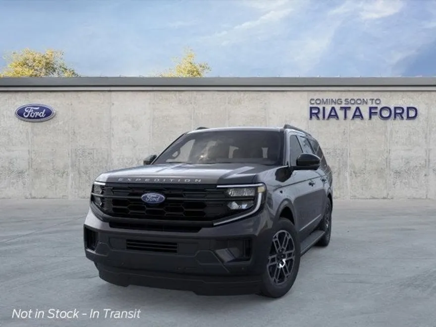 2025 Ford Expedition photo 1