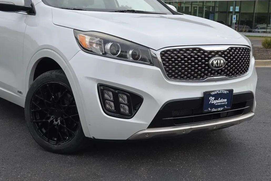 2016 Kia Sorento SX Limited photo 1