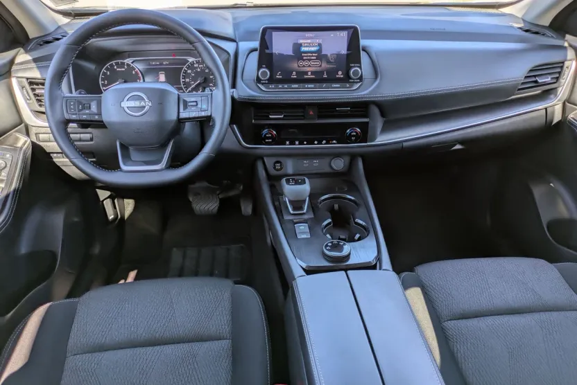 2025 Nissan Rogue SV photo 1