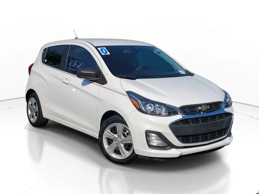 2020 Chevrolet Spark LS photo 1