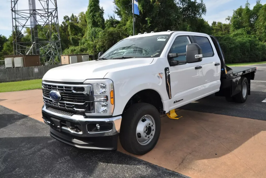 2026 Ford F-350 XL photo 1