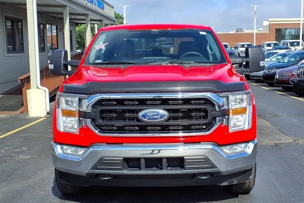 2022 Ford F-150 XLT photo 1
