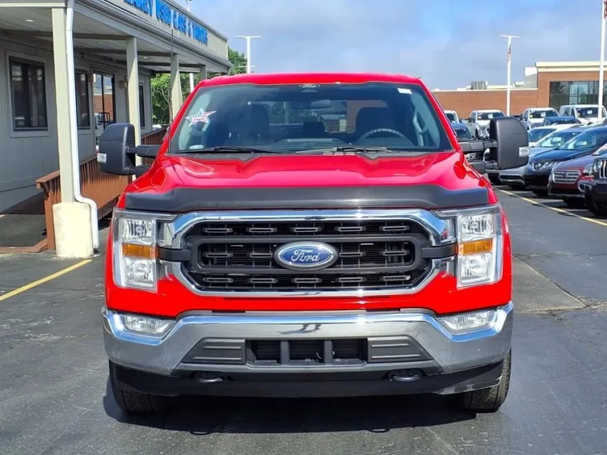 2022 Ford F-150 XLT photo 1
