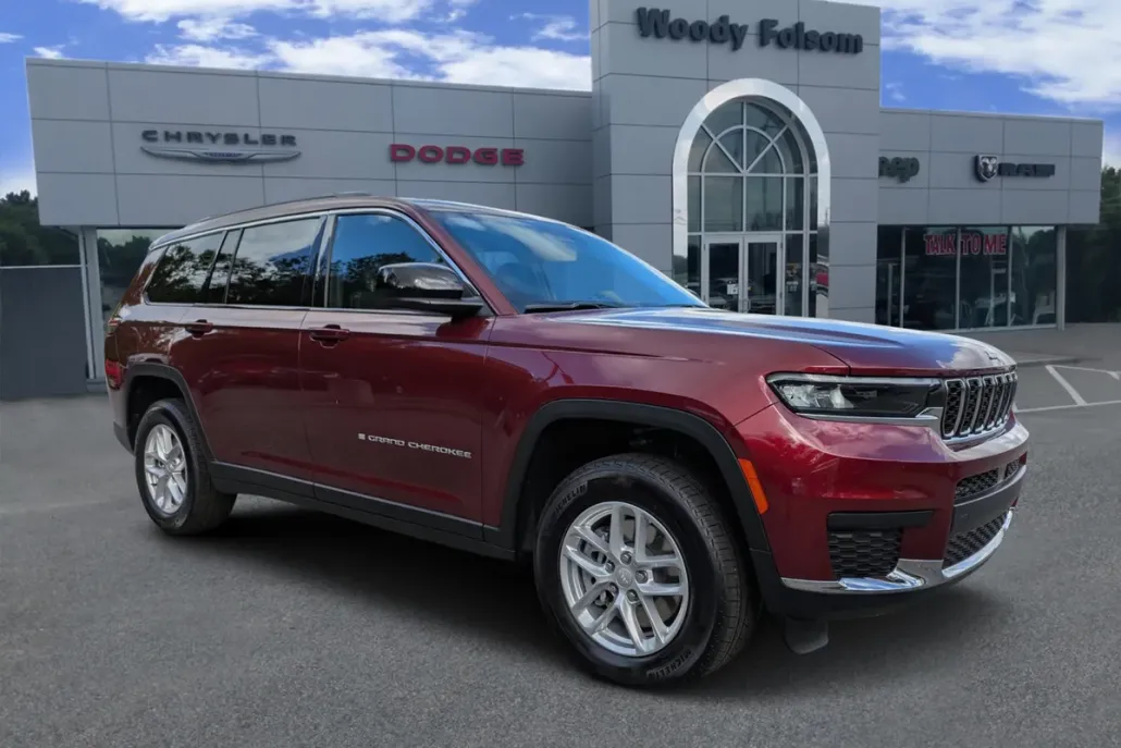 2025 Jeep Grand Cherokee Laredo X photo 1