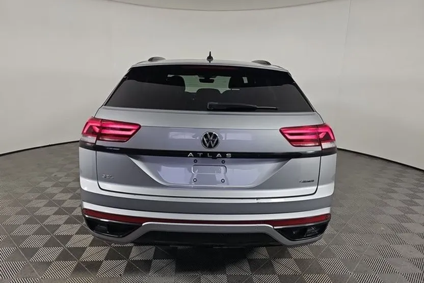 2023 Volkswagen Atlas Cross Sport SEL R-Line photo 1