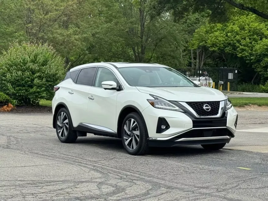 2024 Nissan Murano SL photo 1
