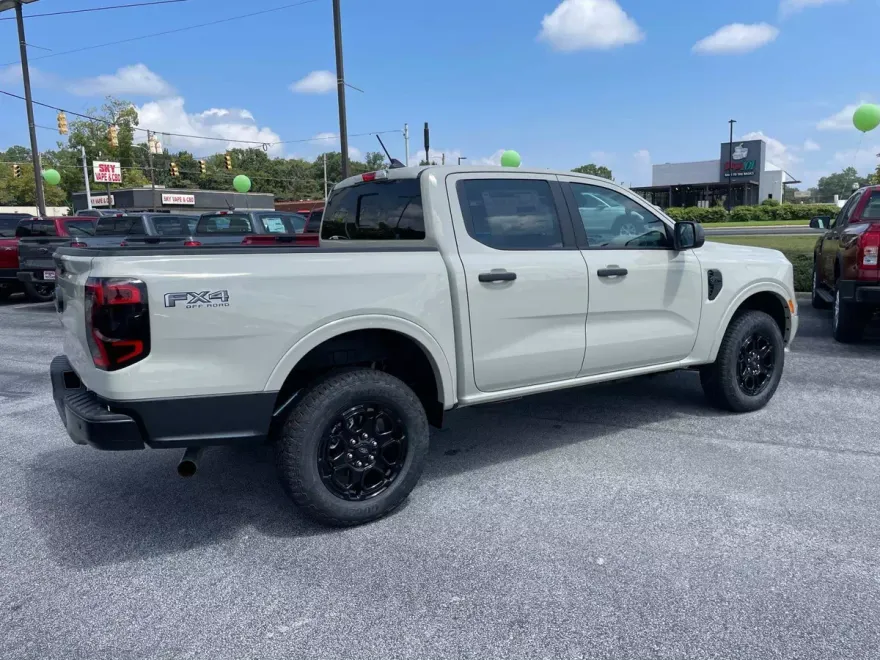 2025 Ford Ranger XLT photo 1
