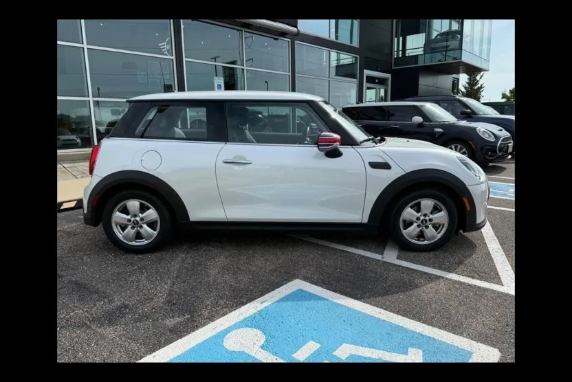 2024 Mini Cooper 2 Door Hardtop photo 1