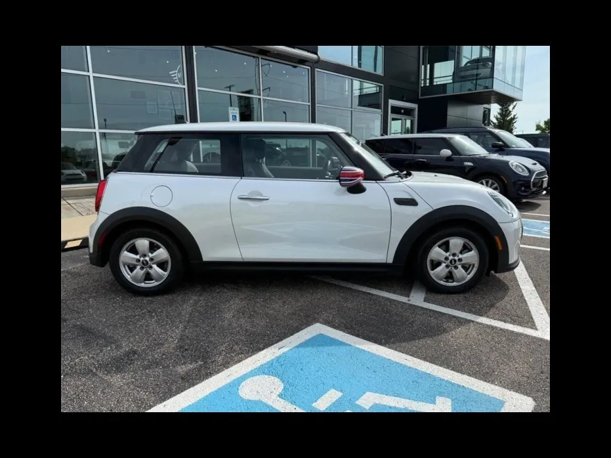 2024 Mini Cooper 2 Door Hardtop photo 1