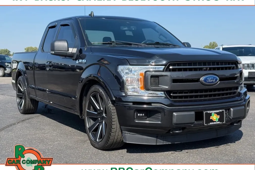 2019 Ford F-150 XLT photo 1