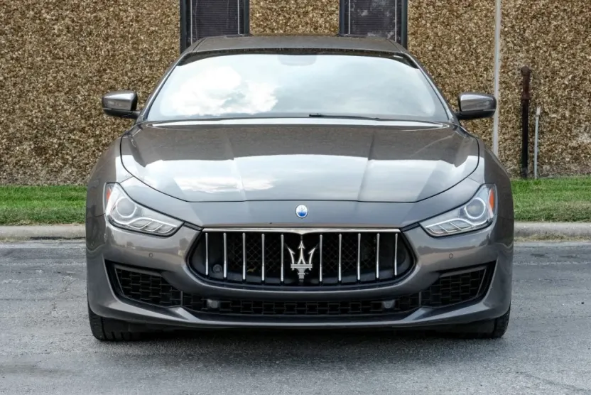 2018 Maserati Ghibli Base photo 1