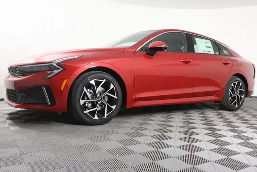 2025 Kia K5 EX photo 1