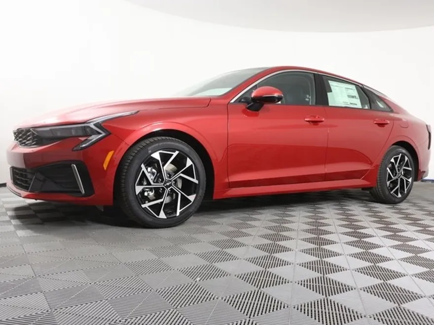 2025 Kia K5 EX photo 1