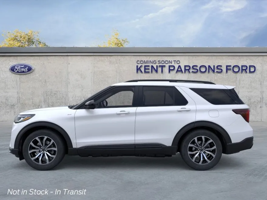 2025 Ford Explorer ST-Line photo 1