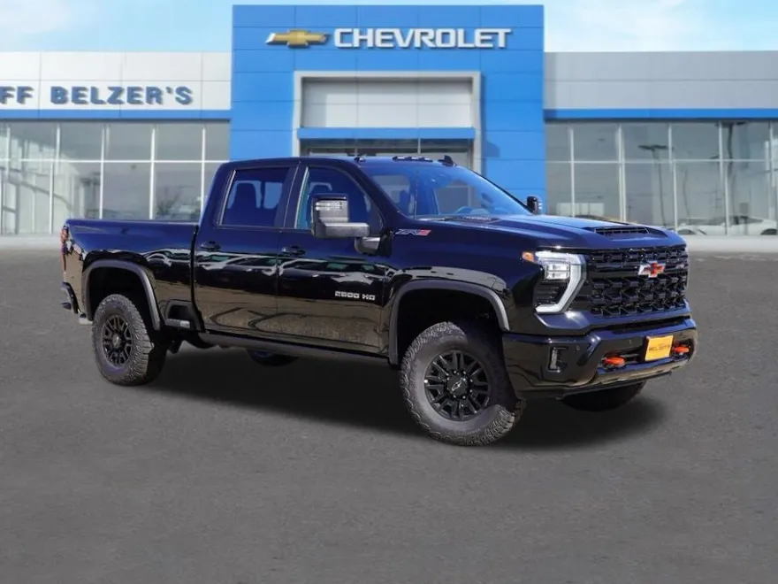 2025 Chevrolet Silverado 2500HD ZR2 photo 1