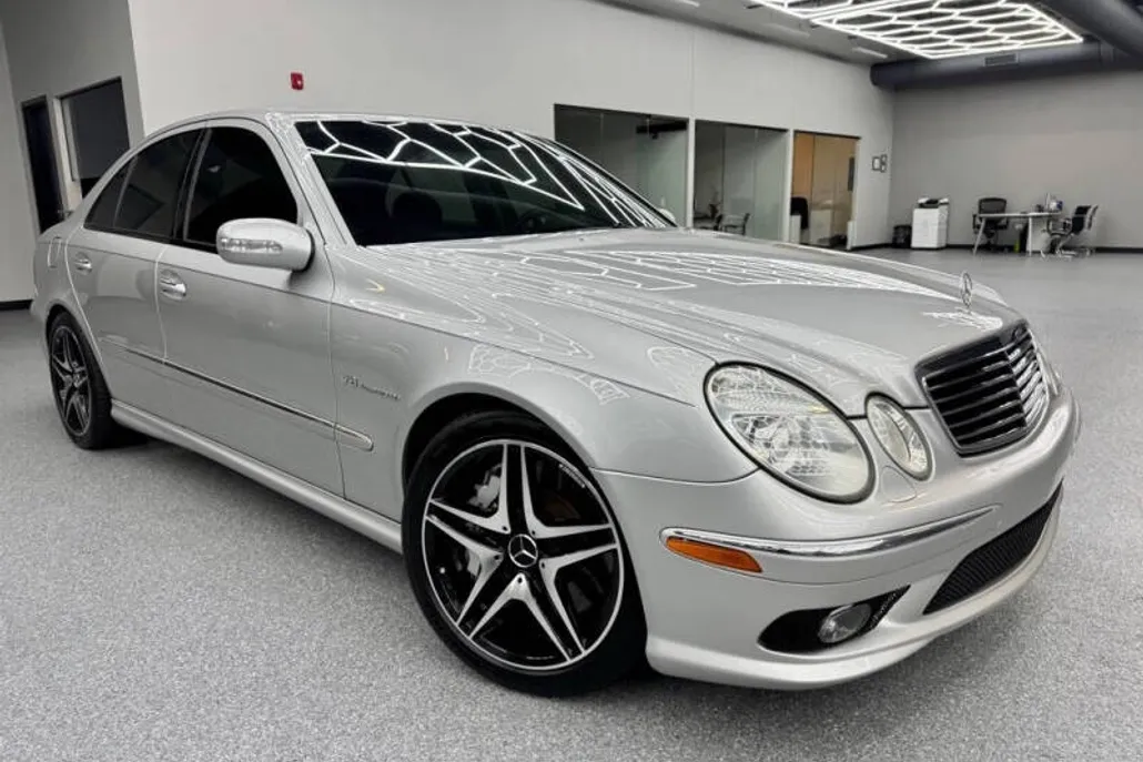 2003 Mercedes Benz E 55 AMG photo 1