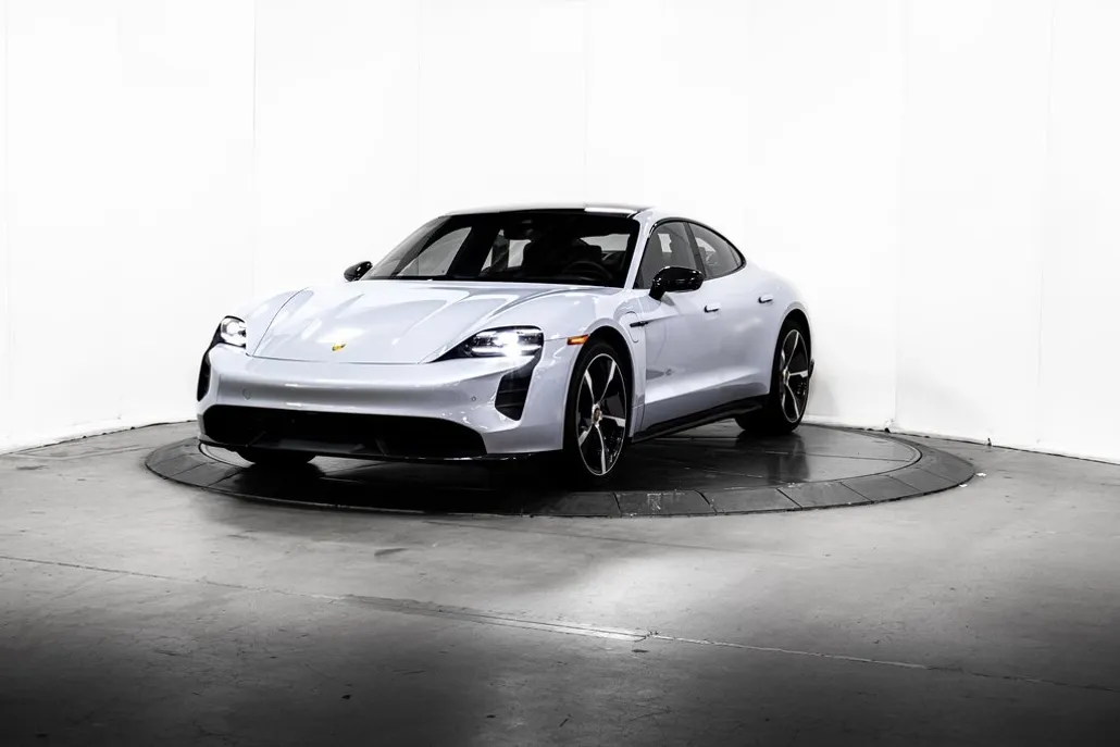 2024 Porsche Taycan Turbo S photo 1