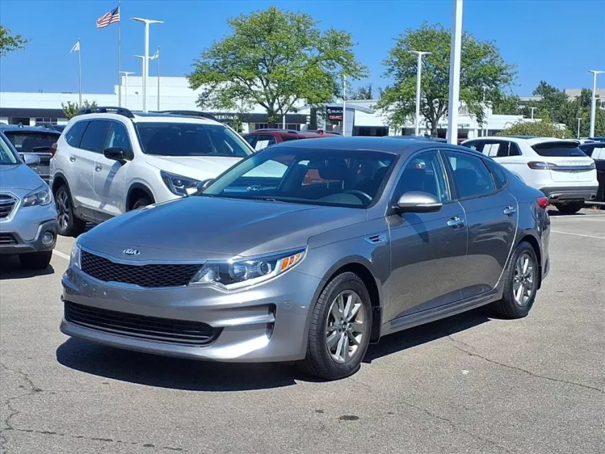 2018 Kia Optima LX Turbo photo 1