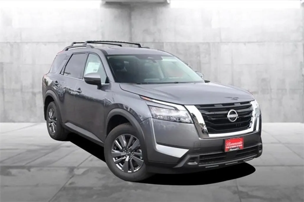2025 Nissan Pathfinder SV photo 1