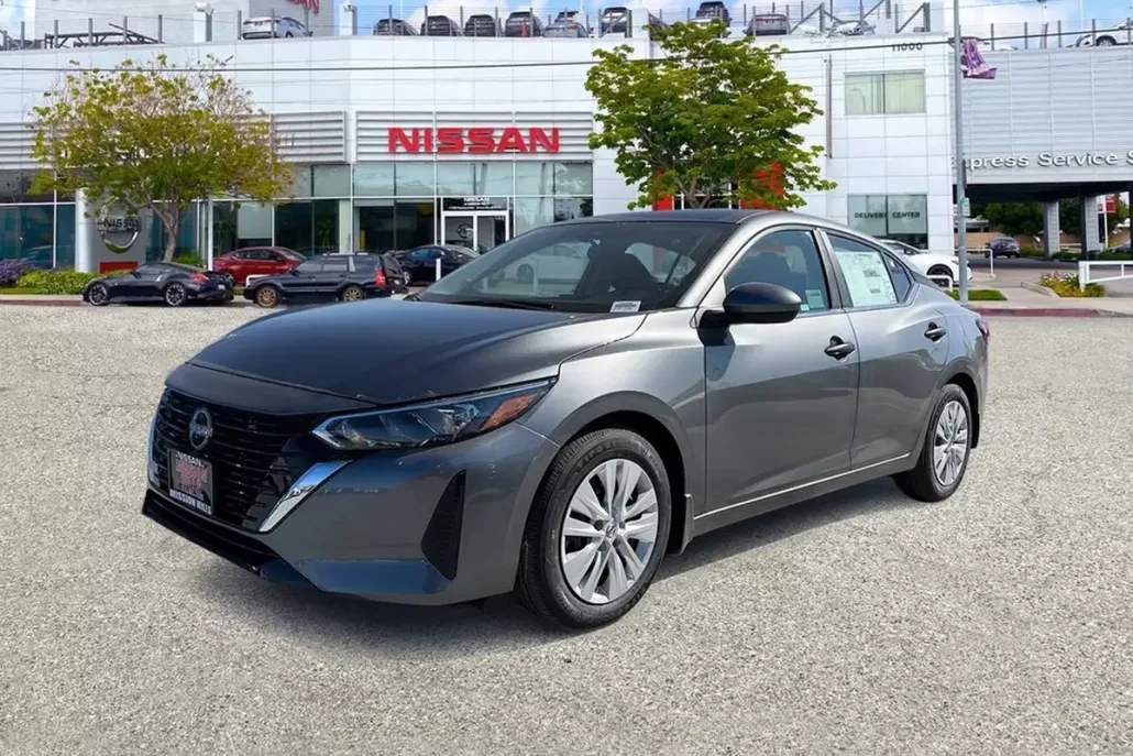 2025 Nissan Sentra S photo 1
