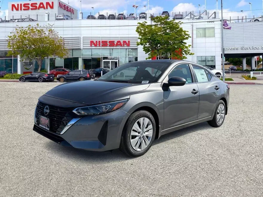 2025 Nissan Sentra S photo 1