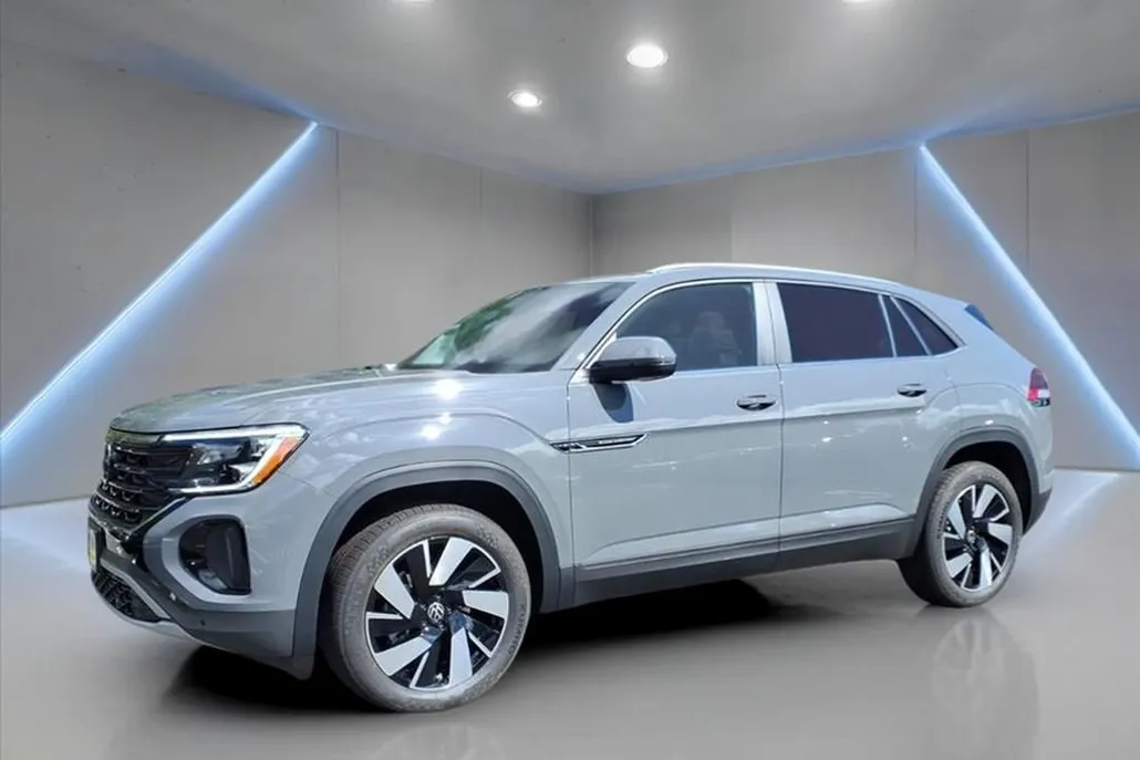 2025 Volkswagen Atlas Cross Sport SE Technology photo 1