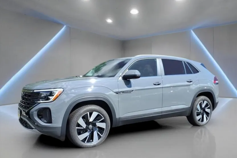 2025 Volkswagen Atlas Cross Sport SE Technology photo 1