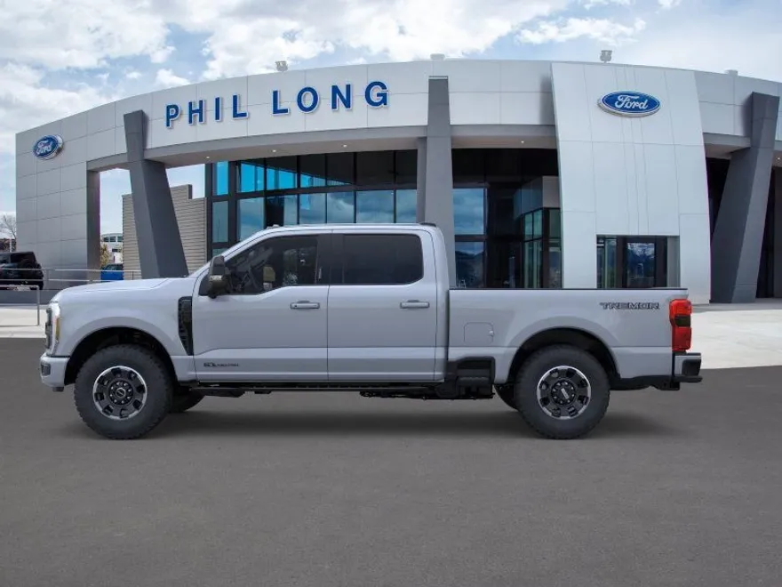 2026 Ford F-250 Lariat photo 1