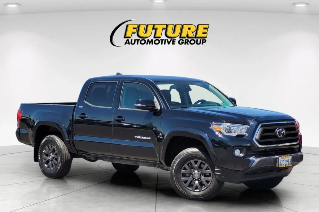 2022 Toyota Tacoma SR5 photo 1