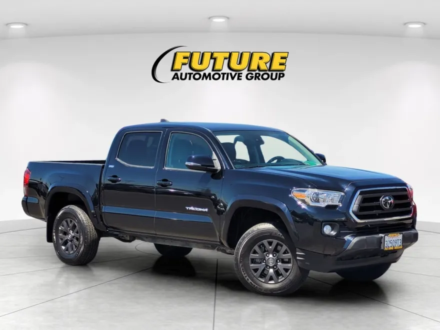 2022 Toyota Tacoma SR5 photo 1