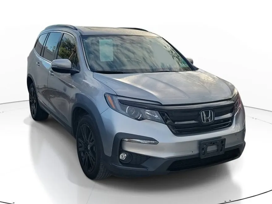 2022 Honda Pilot Special Edition photo 1