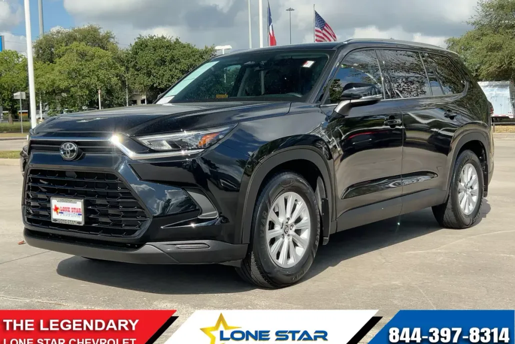 2024 Toyota Grand Highlander XLE photo 1