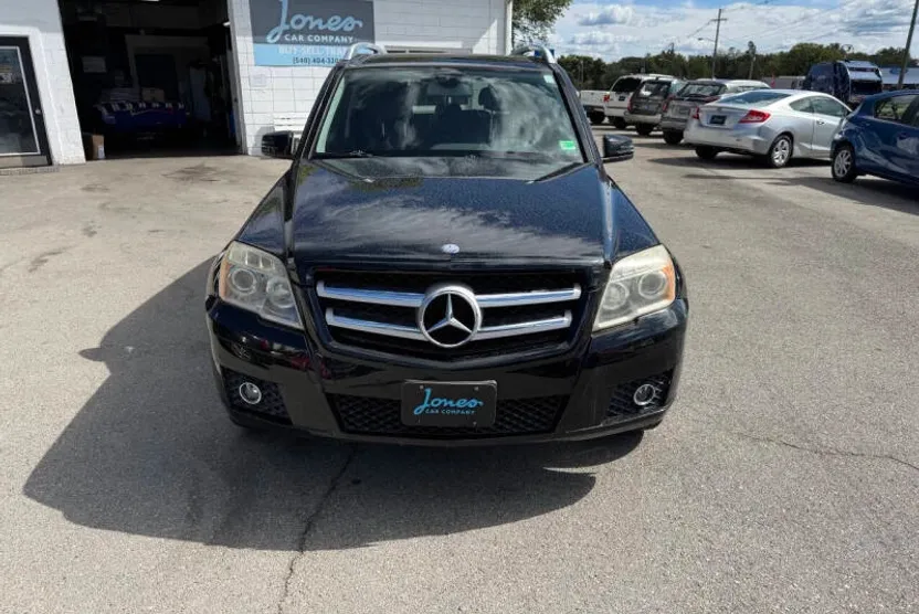 2010 Mercedes Benz GLK 350 4MATIC photo 1