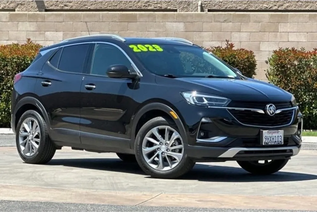 2023 Buick Encore GX Essence photo 1