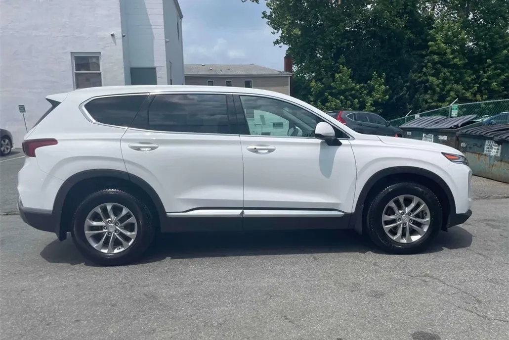 2020 Hyundai Santa Fe SEL photo 1