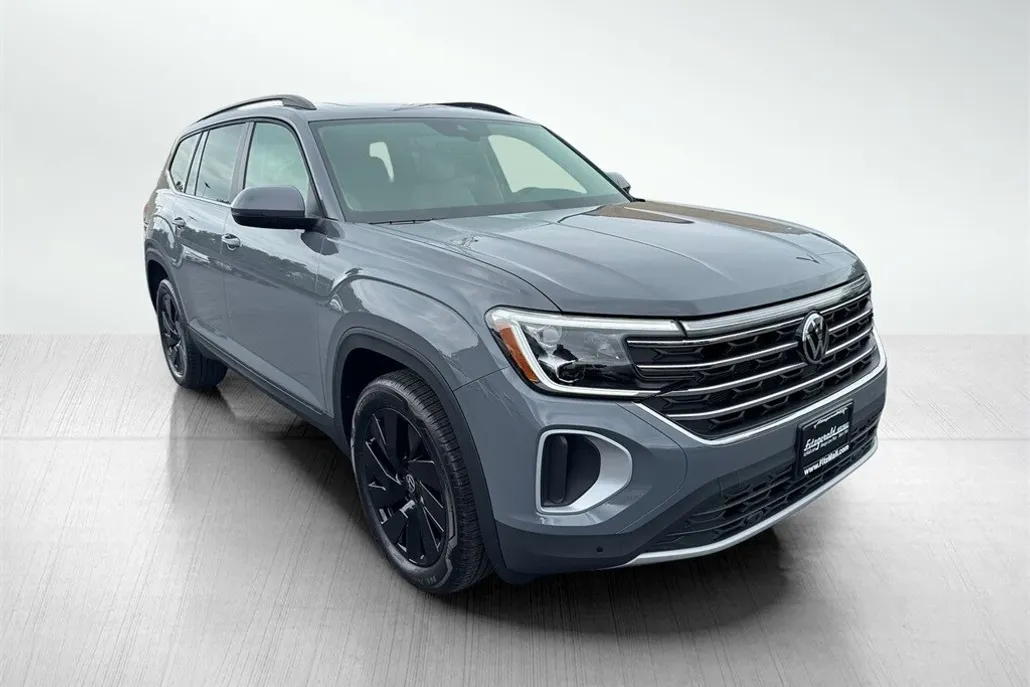 2025 Volkswagen Atlas SE Technology photo 1